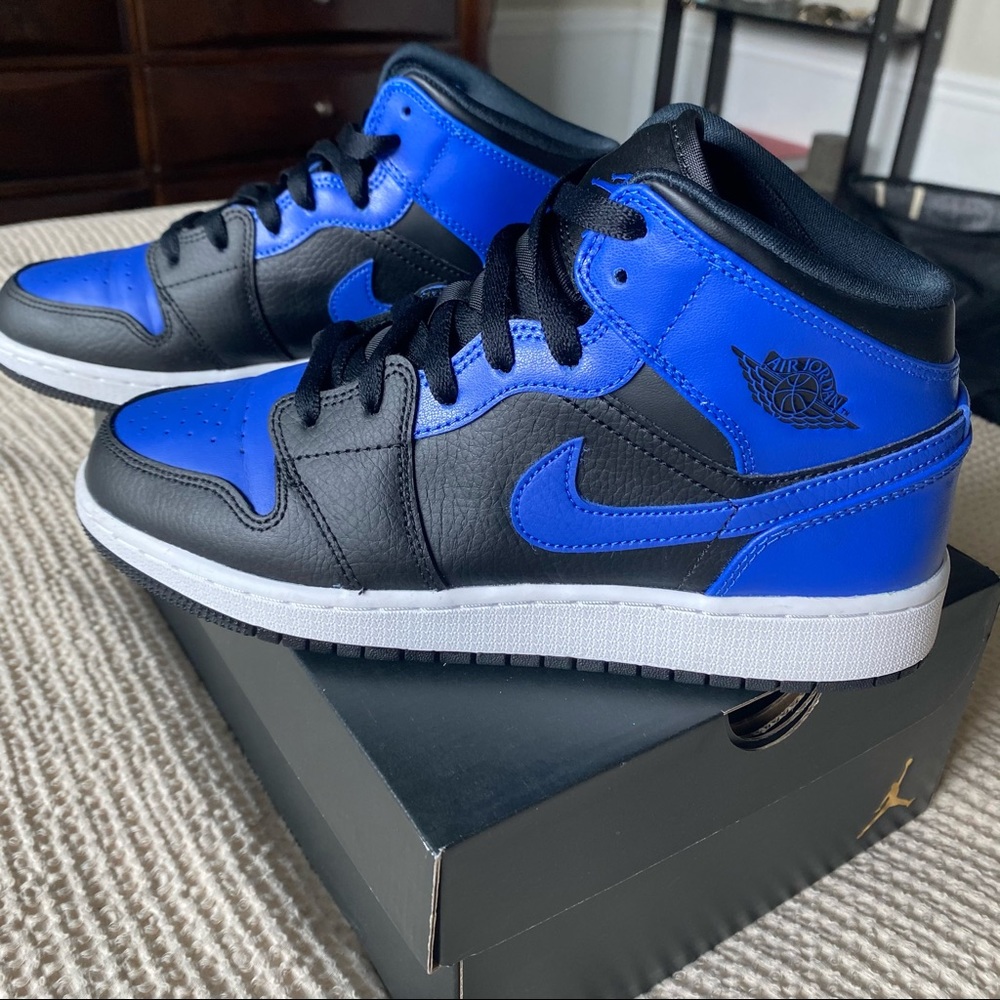 Air Jordan 1 Mid